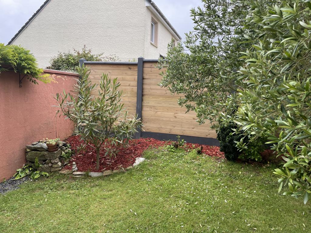 Clture mixte bton gris anthracite / bois 